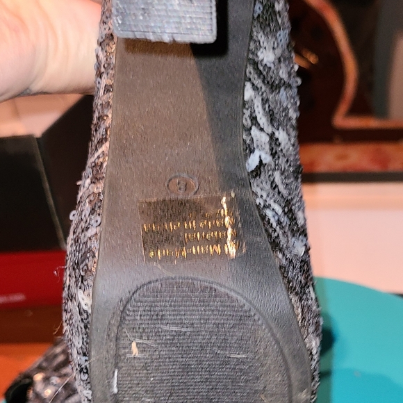 Kiss and tell - Picture 8 of 12